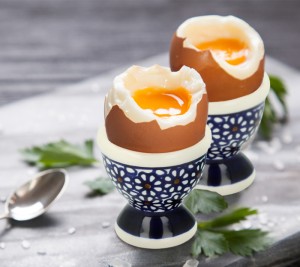 Kieliszek jajeczny wys. 5,2 cm GU203DEK120